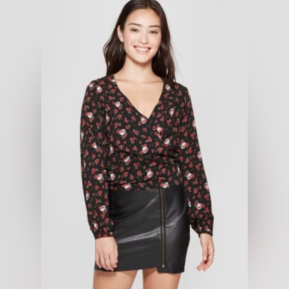 By Junkfood Rayon Grateful Dead Floral Rose Festival Wrap Blouse Top Black Red M